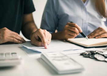 Huis verkopen bij scheiding: stappenplan en aandachtspunten